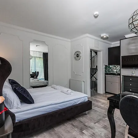 Icon Hotel apartamentowy *
